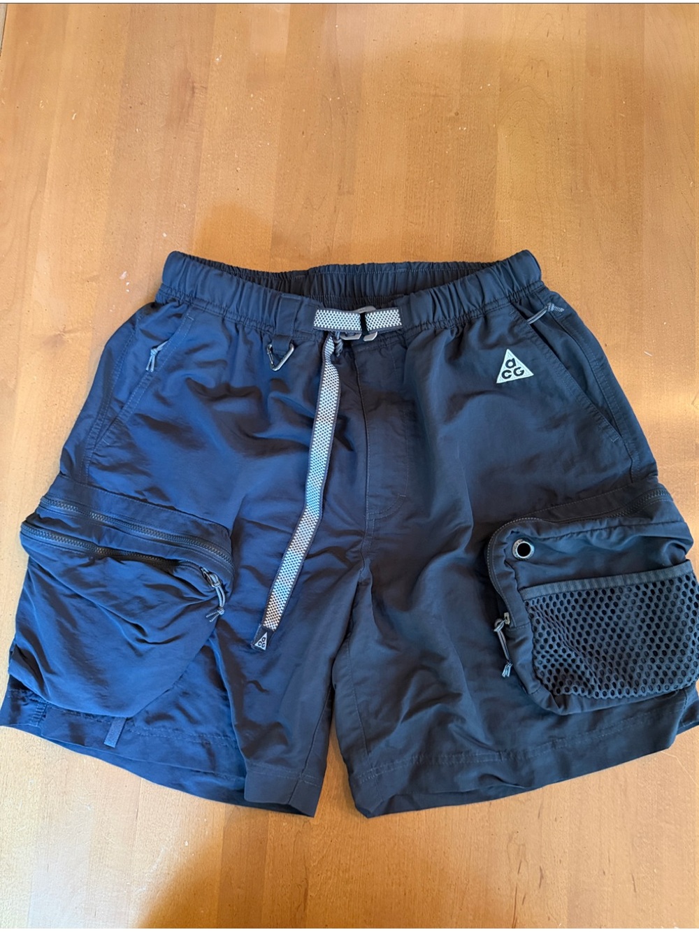 Men's Nike ACG Snowgrass Cargo Shorts